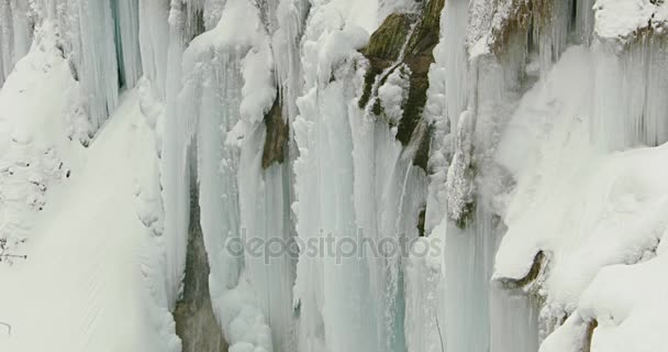Водопад Плитвицких озер — стоковое видео