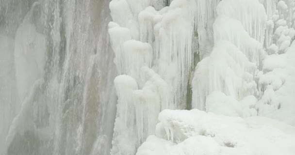 Lagos Plitvice detalhe cachoeira — Vídeo de Stock