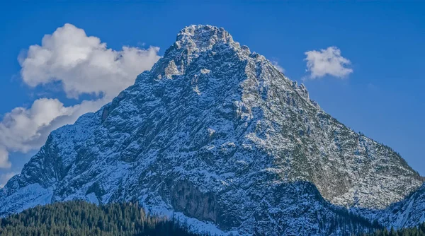 Dağ tepe Dolomites — Stok fotoğraf