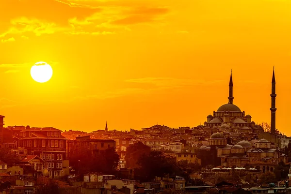 İstanbul günbatımı panorama — Stok fotoğraf