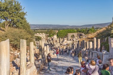 Efes Curetes sokak
