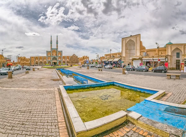 Amir chakhmaq komplex i yazd — Stockfoto