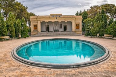 Yazd tapınakta Zoroastrian yangın