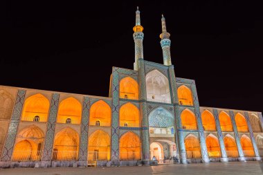 Amir Chakhmaq karmaşık Yazd gece