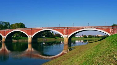 Sisak eski köprü