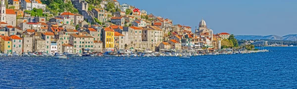 Vista panorámica de la ciudad de Sibenik — Foto de Stock