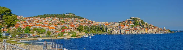 Sibenik kustlijn panorama — Stockfoto