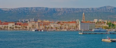 Bölünmüş panoramik görünüm