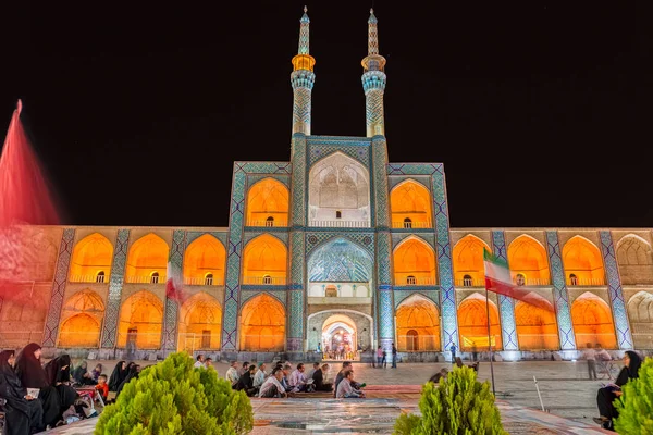 Yazd Amir Chakhmaq Complex by night — Stock Photo, Image