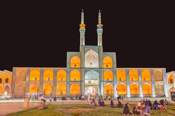 Yazd Amir Chakhmaq kompleks nocą — Zdjęcie stockowe