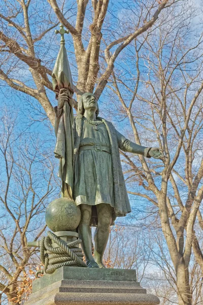 New York Central Park Columbus bronz szobor téli időszámítás — Stock Fotó