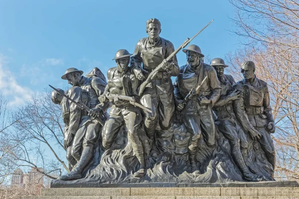 New York Central Park 107th Infantry Memorial sculpture — Stock Photo, Image