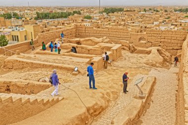 Narin Kalesi harabeleri