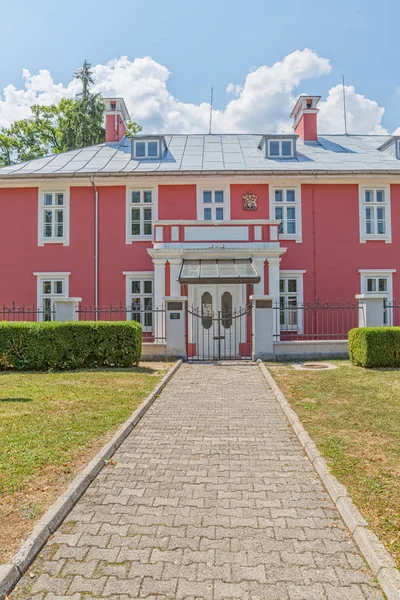 Gamla huset renoverat — Stockfoto