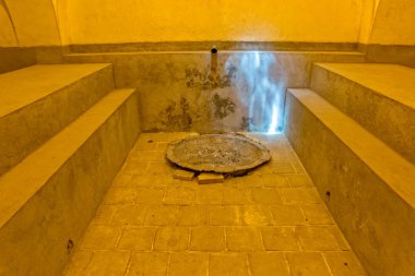 Shiraz Hisar mutfak şöminesi.