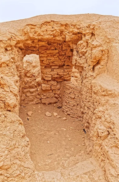 Ruinas del castillo de Narin — Foto de Stock