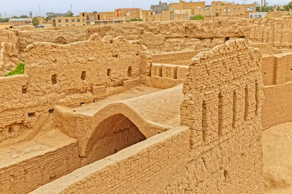 Rovine del castello di Meybod Narin — Foto Stock