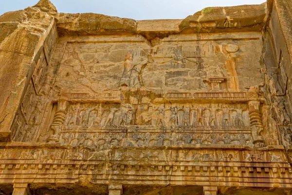 Persepolis koninklijke graftombes reliëf — Stockfoto
