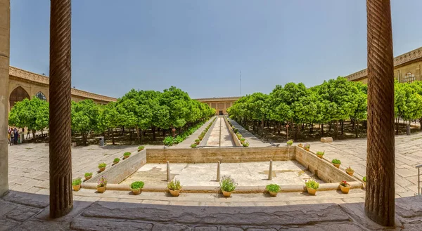 Shiraz Citadel πανόραμα κήπο — Φωτογραφία Αρχείου