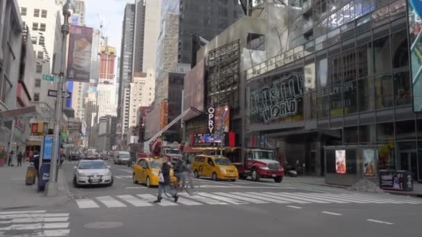 Billboard New York Times Square — Stock video