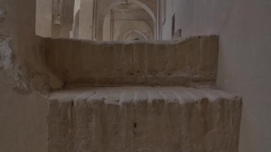 Nain eski cami mimarisi