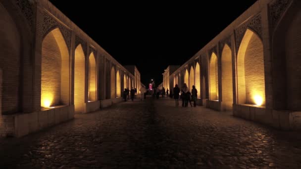 Khaju-Brücke Isfahan bei Nacht — Stockvideo