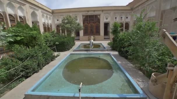 Μουσείο νερού στη Γιαζντ — Αρχείο Βίντεο