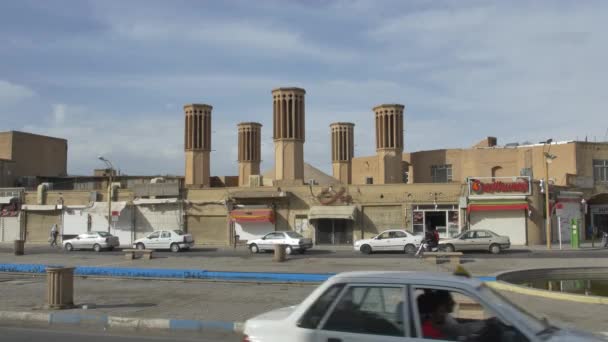 Windfängertürme in Yazd — Stockvideo