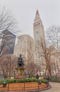 William Henry Seward 'ın New York Battery Park' taki heykeli