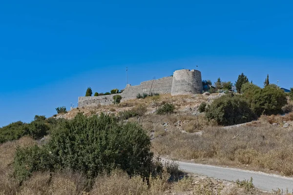 Lekuresi Kasteel historische ruïnes in Saranda Albanië — Stockfoto