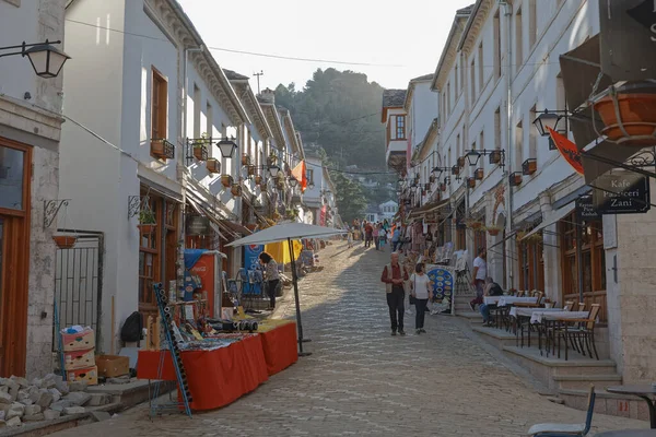 Gjirokaster spokojna atmosfera Światowego Dziedzictwa UNESCO Albania — Zdjęcie stockowe