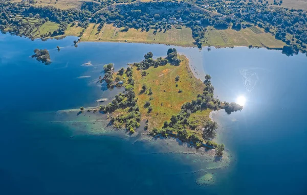 Stuwmeer Peruca aan de rivier de Cetina, Kroatië — Stockfoto