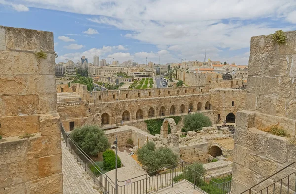 Vista del patio de la Torre de David y la nueva Jerusalén —  Fotos de Stock