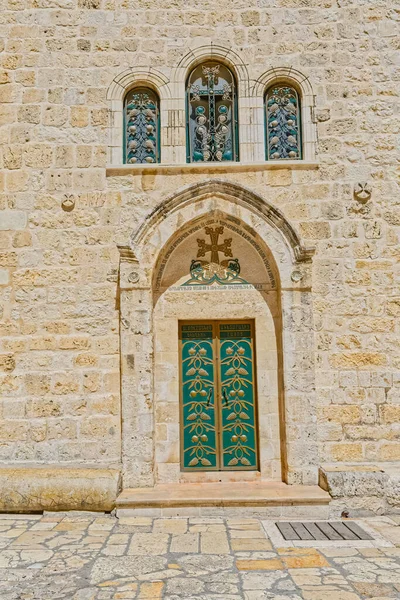Binnenplaats van de kerk van het Heilig Graf — Stockfoto