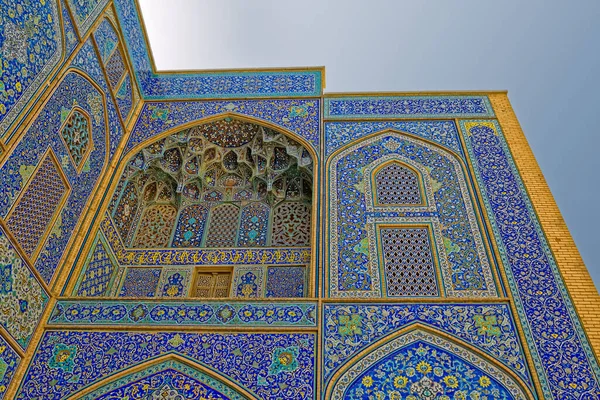 Entrada a la mezquita Isfahán Sheikh Lotfollah — Foto de Stock