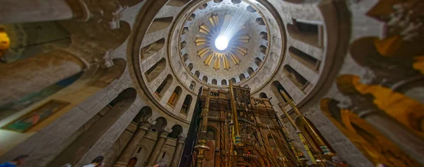 Chiesa del Santo Sepolcro a Gerusalemme obiettivo estremamente girato — Foto Stock