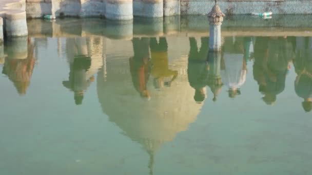 Taj Mahal reflektion, Indien — Stockvideo