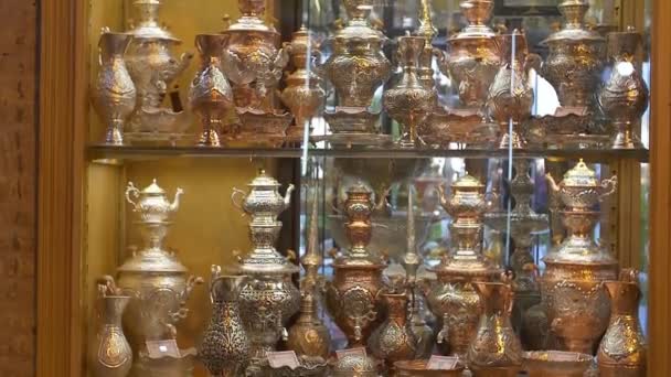 Gheisari in Isfahan bazar — Stockvideo