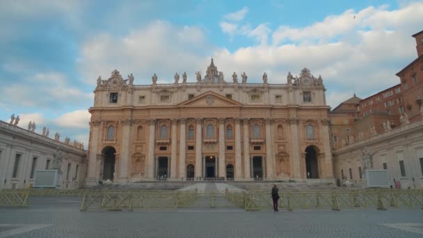 Der Petersplatz im Vatikan — Stockvideo