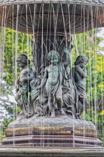 ニューヨーク市中央公園のベセスダ噴水 — ストック写真