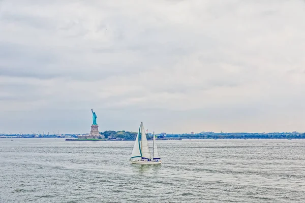 Segeln auf dem Hudson River, New York — Stockfoto