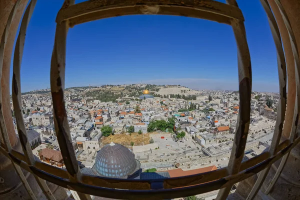 Fisheye lens shot of the panoramic view of the old city of Jerusalem — Stock Photo, Image