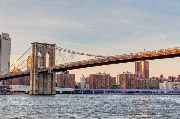 Brooklyn Bridge pylon New Yorkban — Stock Fotó