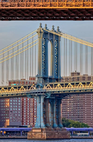 Manhattan híd oszlop itt: New York — Stock Fotó