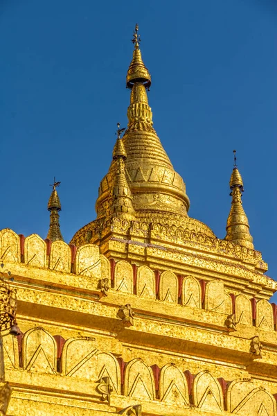 De Shwezigon Pagoda — Stockfoto