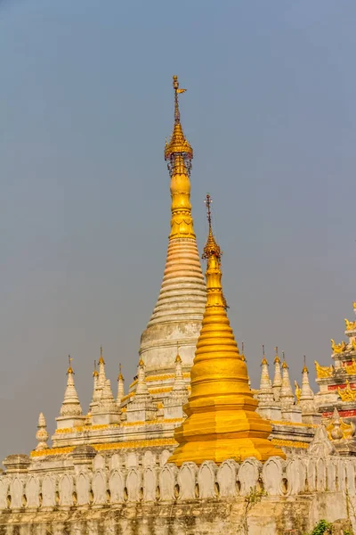 Maha Aungmye Bonzan, Mandalay — Foto de Stock