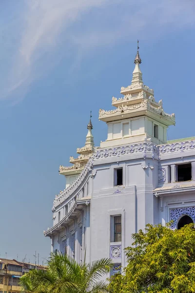 Imperial buildings in Yngoon — Stock Photo, Image