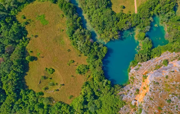 Aerial view of Brljan lake in Croatia in canyon of the Krka River — Stock Photo, Image