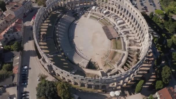 Arena antiguo anfiteatro romano en Pula — Vídeo de stock