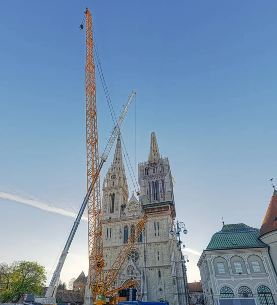 Пошкоджений собор під час землетрусу в Загребі. — стокове фото